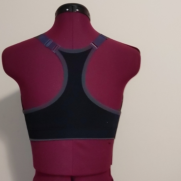 Puma sort bra - Picture 2 of 3